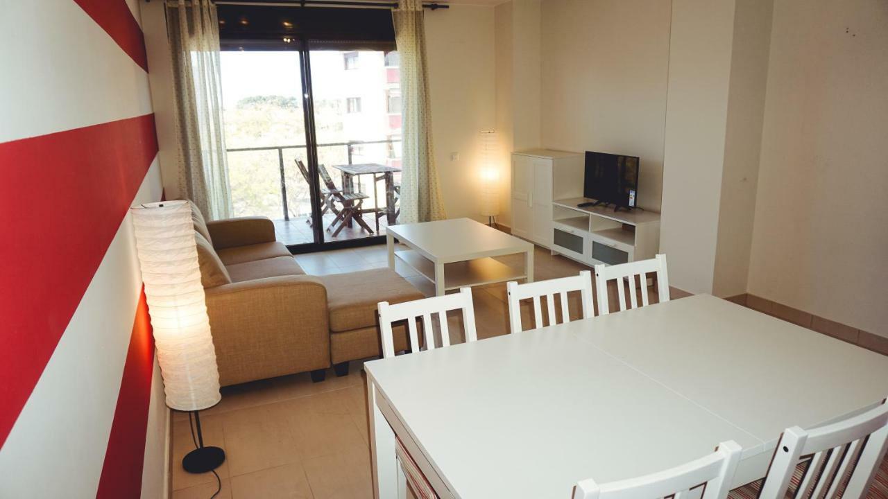 Апартаменты Apartamento Sol Y Playa Blau Камбрильс Экстерьер фото