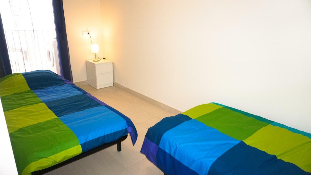 Апартаменты Apartamento Sol Y Playa Blau Камбрильс Экстерьер фото